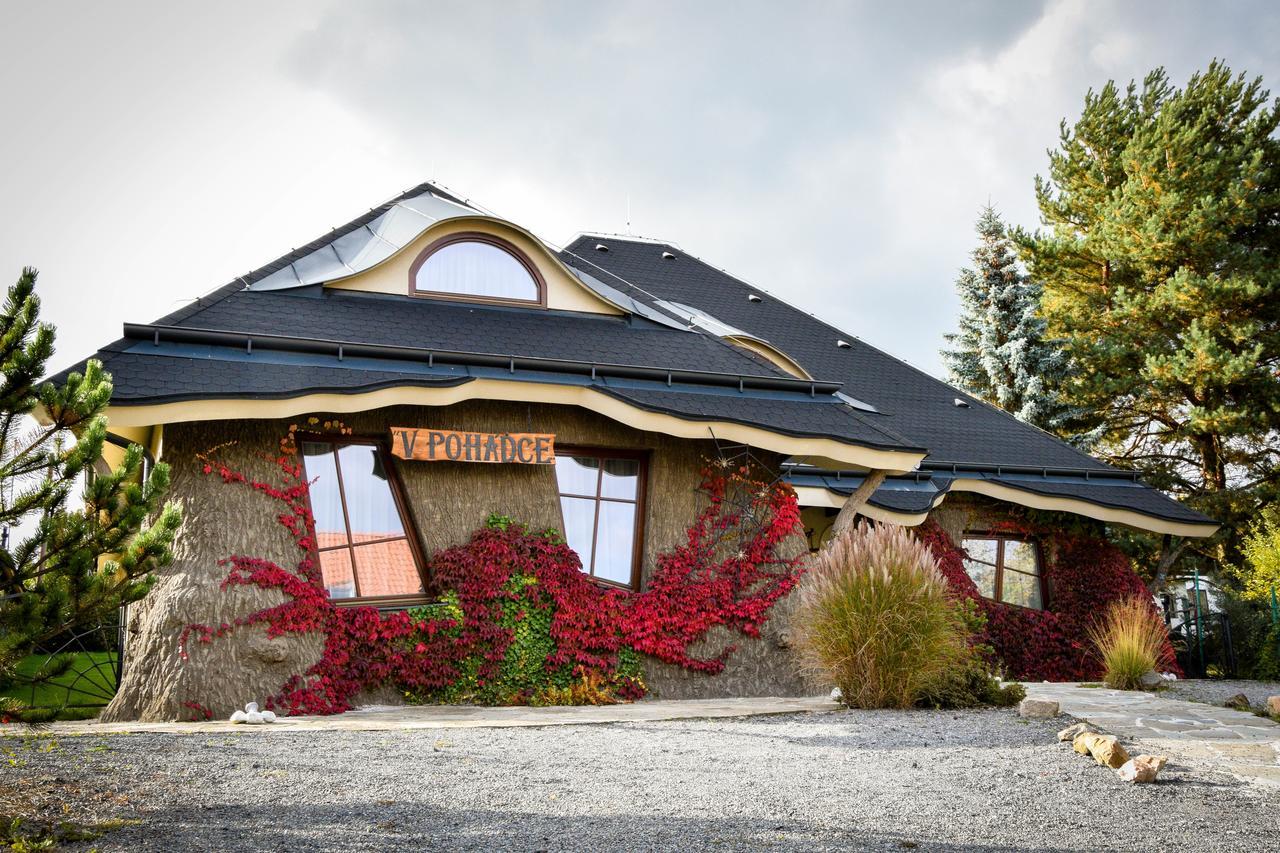 Hotel Zamek Berchtold Strančice Εξωτερικό φωτογραφία